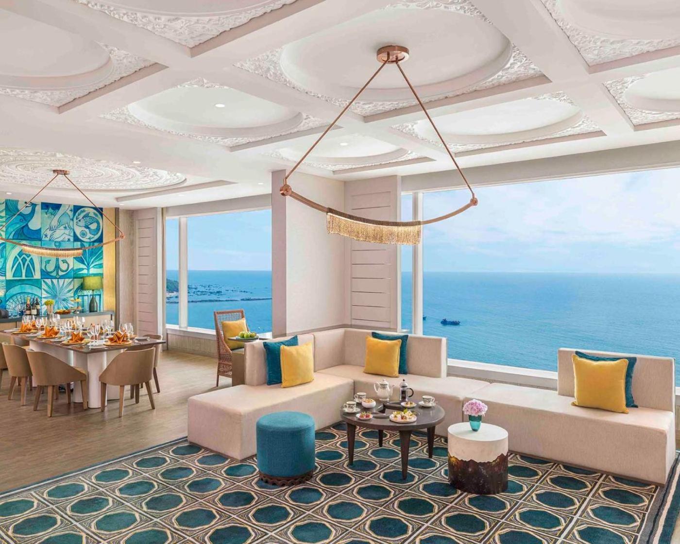 Taj Cidade De Goa Horizon, Goa Panaji Esterno foto The Living Room at the Presidential Suite