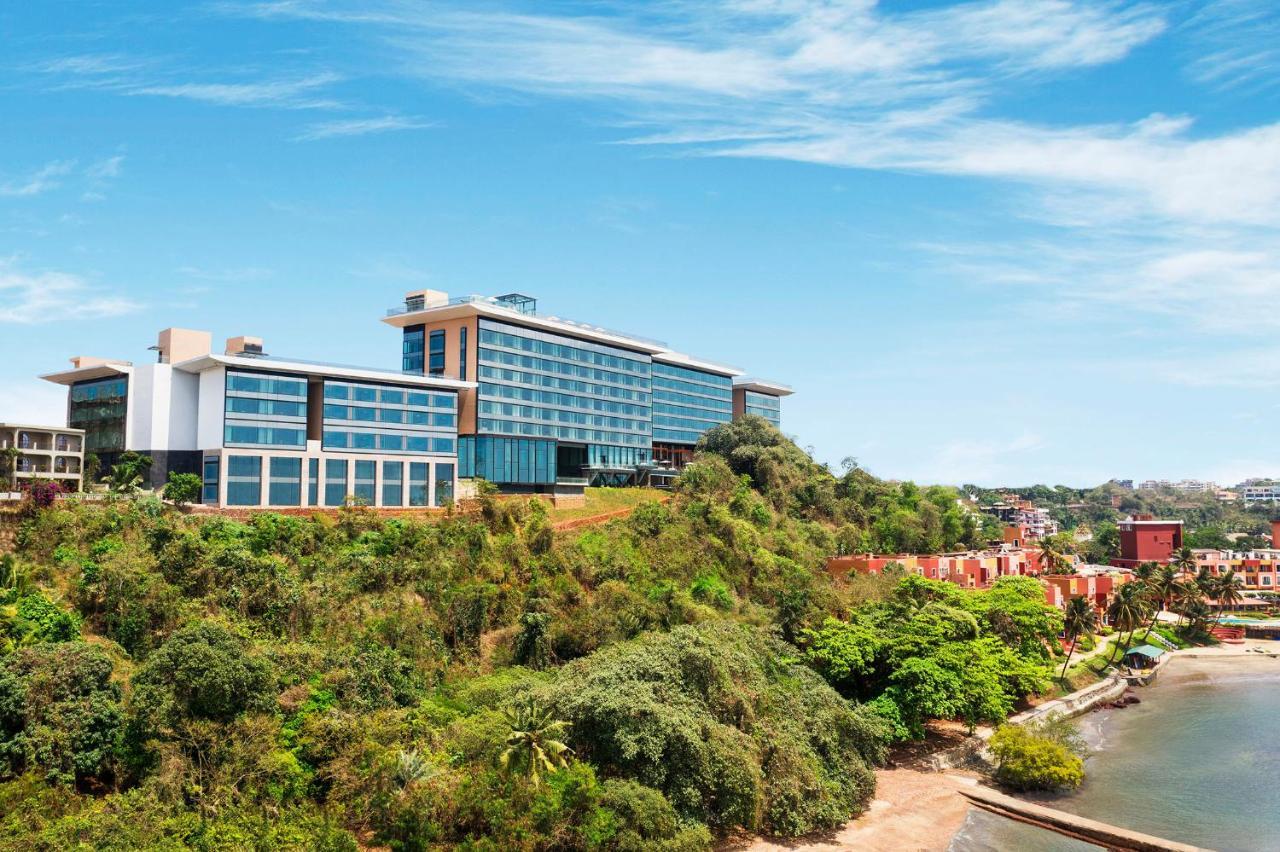 Taj Cidade De Goa Horizon, Goa Panaji Esterno foto The hotel in 2014
